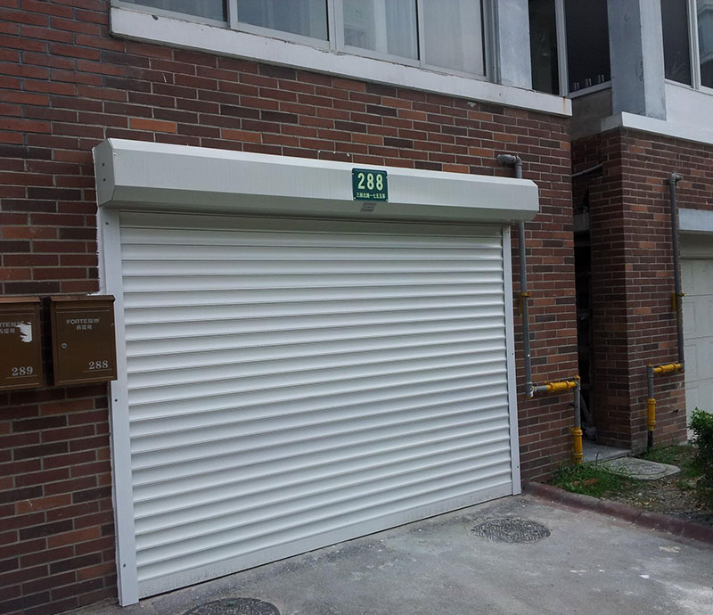 卷帘门